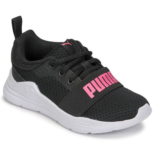 Scarpe bambino ragazzo Puma PS PUMA WIRED RUN V Nero, sneakers leggere e stilose per il tempo libero, ideali per attività sportive e casual. Design moderno, materiali traspiranti e suola antiscivolo per il massimo comfort. Perfette per ragazzi attivi e alla moda. Acquista ora le Puma Scarpe e fai correre il tuo stile!