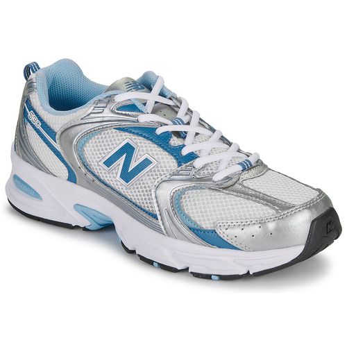 Sneakers uomo New Balance 530 Bianco - Un modello elegante e versatile, perfetto per ogni occasione. Queste sneakers offrono comfort e stile senza tempo, ideali per l'abbigliamento casual e per un look sportivo. Scopri il comfort delle scarpe New Balance 530 Bianco, un must-have per ogni amante dello streetwear e della moda.