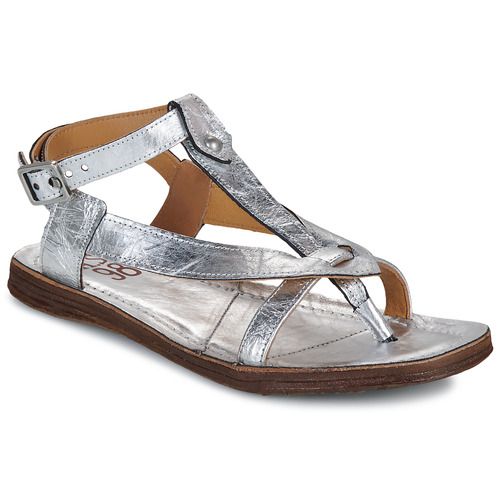 Sandali Airstep / A.S.98 RAMOS SANDALS Argento per donna, eleganti e alla moda, perfetti per ogni occasione. Design contemporaneo e materiali di alta qualità offrono comfort e stile. Scopri il tuo look estivo con questi sandali versatili.