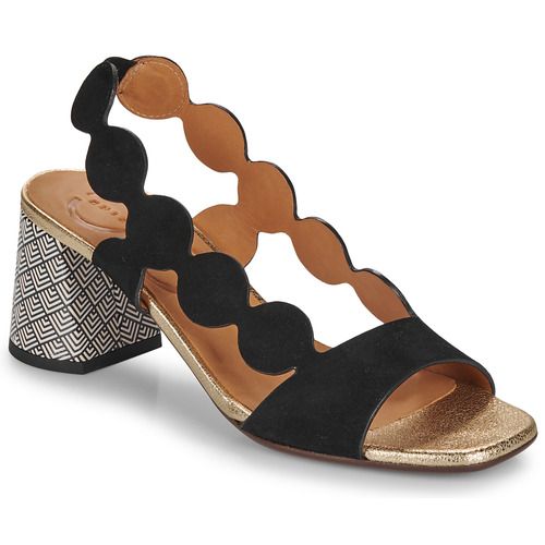Sandali Chie Mihara ROKA Nero per donna, eleganti e versatili, perfetti per ogni occasione. Realizzati in materiali di alta qualità, offrono comfort e stile. Aggiungi un tocco di classe al tuo outfit con questi sandali neri, ideali per l'estate e per eventi speciali. Acquista ora per un look impeccabile con i sandali Chie Mihara.