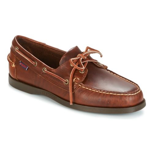 Scarpe da barca Uomo Sebago PORTLAND WAXED in marrone, realizzate in pelle resistente e cerata. Design elegante e versatile, perfette per il tempo libero e le attività nautiche. Suola antiscivolo per una migliore aderenza. Ideali per un look casual e raffinato.