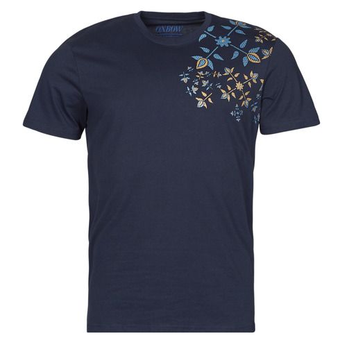 T-shirt Oxbow P0TASTA Blu maniche corte Uomo, elegante e comoda, realizzata in cotone di alta qualità, ideale per look casual e sportivi. Disponibile in diverse taglie, perfetta per ogni stagione. Aggiungi stile e comfort al tuo guardaroba con questa T-shirt Oxbow.
