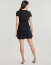 T-shirt Guess RIB LOGO Nero T-shirt maniche corte Donna - 4