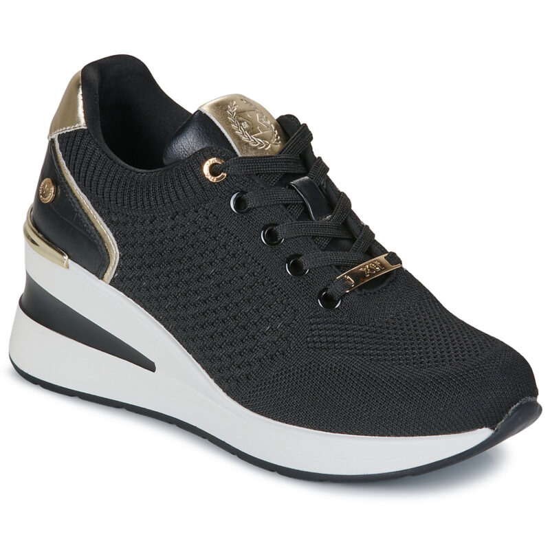 Xti 143721 Schwarze Low-Top-Sneaker f&uuml;r Damen - Gr&ouml;&szlig;e 1