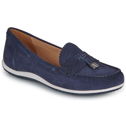 Mocassini Donna Geox D VEGA MOC Marine, eleganti e comodi, perfetti per ogni occasione. Questi mocassini in camoscio blu offrono stile e comfort, ideali per completare il tuo outfit. Scopri la qualità e la traspirabilità firmate Geox.