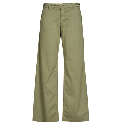 Pantalone Le Temps des Cerises TAHIS 5 tasche Donna, elegante e alla moda, perfetto per ogni occasione. Realizzato con materiali di alta qualità, questo pantalone offre comfort e stile. Scopri il tuo look ideale con il Pantalone TAHIS, un must-have nel guardaroba femminile. Acquista ora per esaltare il tuo outfit!