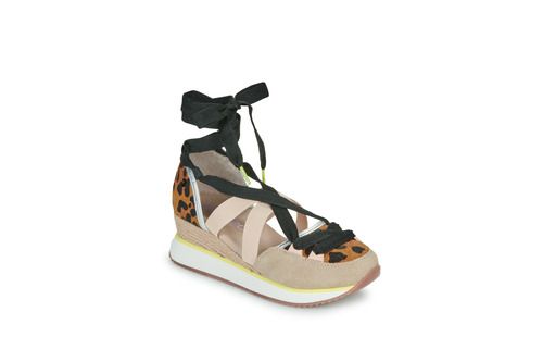 Sandali Gioseppo LUDLOW Beige per donna, eleganti e comodi, ideali per le giornate estive. Design alla moda con dettagli sofisticati, perfetti per outfit casual o chic. Scarpe versatili, perfette per ogni occasione.