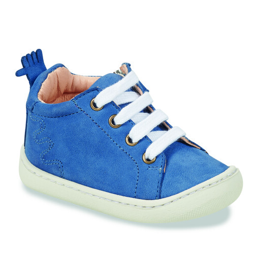 Scarpe Easy Peasy per bambini e ragazzi, modello MY DODU LACET in colore blu. Queste scarpe sono realizzate con materiali di alta qualità, offrendo comfort e stile per i più piccoli. Ideali per ogni occasione, le Easy Peasy MY DODU LACET sono perfette per completare il look di ogni bambino. Scegli la praticità e la moda con queste scarpe da bambino di tendenza.
