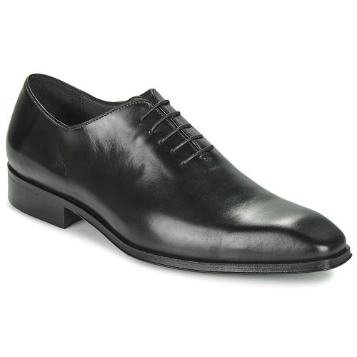 Scarpe Uomo Brett & Sons Nero Richelieu in pelle, eleganti e versatili, perfette per occasioni formali e quotidiane. Design raffinato e comfort ottimale, ideale per l'uomo moderno. Acquista ora il tuo paio di Brett & Sons Nero Richelieu e completa il tuo outfit con stile.