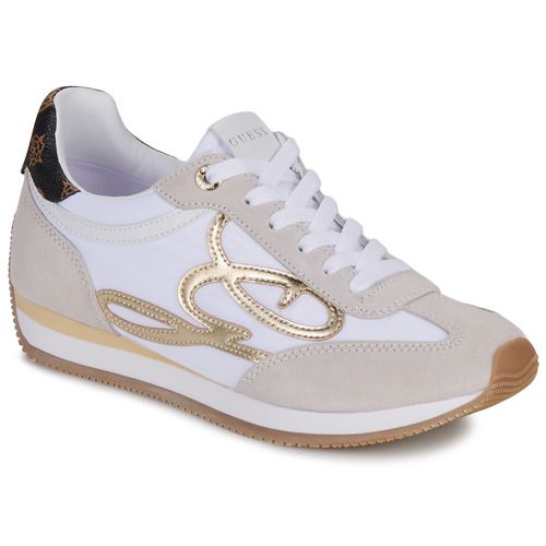 Sneakers basse Donna Guess SKROLL Bianco, eleganti e alla moda, perfette per ogni occasione. Design raffinato con dettagli sofisticati, queste sneakers offrono comfort e stile. Ideali per un look casual-chic, sono un must-have per le fashioniste. Scegli la qualità e il design unico delle sneakers Guess SKROLL per completare il tuo guardaroba.