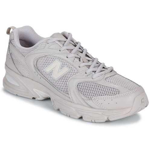 Sneakers Uomo New Balance 530 Grigio - Eleganti scarpe sportive per un comfort ottimale. Design moderno e stile versatile, perfette per ogni occasione. Ideali per gli amanti dello sport e per un look casual-chic. Acquista ora le New Balance 530 Grigio e migliora la tua collezione di scarpe.