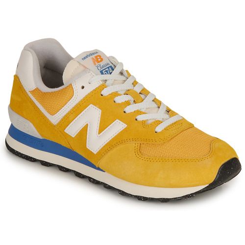 Sneakers uomo New Balance 574 giallo, comode e stilose, perfette per il tempo libero e per il fitness. Design iconico e materiali di alta qualità per garantire comfort e durata. Queste sneaker New Balance sono ideali per chi cerca un look casual e alla moda. Aggiungi un tocco di colore al tuo outfit con le New Balance 574 giallo, perfette per ogni occasione.