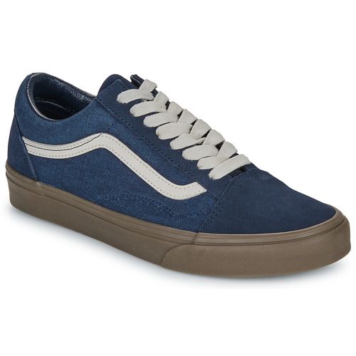 "Vans Old Skool Marine Sneakers Uomo, scarpe casual eleganti in stile skate, disponibili in blu marino con iconico design a strisce laterali. Perfette per abbinamenti sportivi e quotidiani, offrono comfort e stile. Acquista ora le Vans Old Skool Marine per un look alla moda."