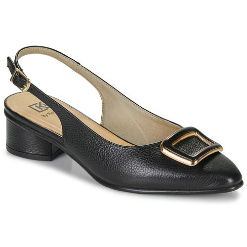 Décolleté Dorking TEA per donna in pelle di alta qualità, con design elegante e sottile. Perfette per occasioni formali e casual, queste scarpe offrono comfort e stile. Disponibili in diverse taglie, sono ideali per completare ogni outfit con un tocco di classe. Acquista ora le tue Dorking TEA per un look impeccabile!