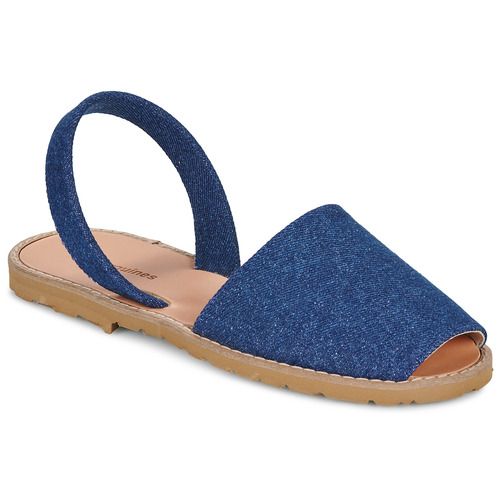Sandali Donna Minorquines AVARCA Blu - Eleganti e confortevoli, ideali per l'estate. Realizzati in materiale di alta qualità, questi sandali offrono stile e praticità, perfetti per ogni occasione. Scegli il comfort senza rinunciare alla moda con i sandali AVARCA Blu, un must-have nel tuo guardaroba estivo.