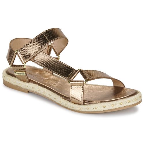 Sandali HIPSNAKE Les Tropéziennes par M Belarbi per donna, caratterizzati da un design elegante e alla moda. Questi sandali sono perfetti per l'estate, realizzati con materiali di alta qualità per garantire comfort e durata. Ideali per abbinamenti con abiti estivi o outfit casual, rappresentano una scelta impeccabile per ogni occasione. Acquista ora i tuoi sandali HIPSNAKE e aggiungi un tocco di stile al tuo guardaroba estivo.