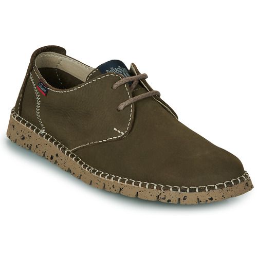 Scarpe uomo CallagHan 84702.5 marrone derby, eleganti e comode, ideali per ogni occasione. Design raffinato e materiali di alta qualità per un outfit impeccabile. Perfette per un look casual o formale, queste scarpe sono un must-have nel guardaroba maschile. Disponibili in marrone, offrono un ottimo comfort e stile. Acquista ora le CallagHan 84702.5 marrone per completare il tuo look!