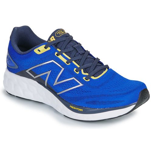 Scarpe da running Uomo New Balance 680 Blu, progettate per il massimo comfort e supporto, ideali per allenamenti e attività quotidiane. Sneakers leggere e traspiranti, perfette per correre e camminare, con suola resistente per una migliore aderenza. Acquista ora le New Balance 680 Blu e migliora le tue performance sportive.