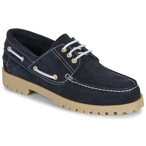 Scarpe da barca Uomo So Size MALOK, stile elegante e comfort ottimale, disponibili in diverse misure. Ideali per l'uso quotidiano e le occasioni informali, queste scarpe offrono una combinazione perfetta di moda e funzionalità, realizzate con materiali di alta qualità per una lunga durata. Scegli il modello So Size MALOK per un look raffinato e alla moda.