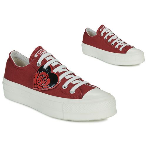 Sneakers basse Converse CHUCK TAYLOR ALL STAR LIFT per donna, caratterizzate da un design elegante e moderno, perfette per un look casual e trendy. Queste sneakers iconiche offrono comfort e stile, ideali per ogni occasione. Acquista le Converse CHUCK TAYLOR ALL STAR LIFT per elevare il tuo guardaroba!