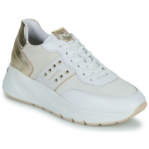 Sneakers basse Donna NeroGiardini E512862D in Bianco, eleganti e alla moda, perfette per ogni occasione. Comfort e stile uniti in un design contemporaneo, ideali per un look casual e urbano. Acquista ora le tue sneakers bianche NeroGiardini per un tocco di classe nel tuo guardaroba!