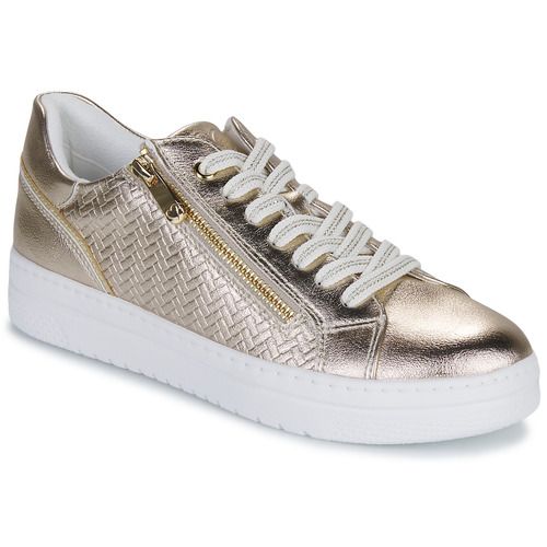 Scarpe Marco Tozzi Oro Sneakers basse Donna, eleganti e alla moda, perfette per ogni occasione. Design versatile e comfort senza pari, ideali per completare il tuo look con stile. Acquista ora per aggiungere un tocco di classe al tuo guardaroba!