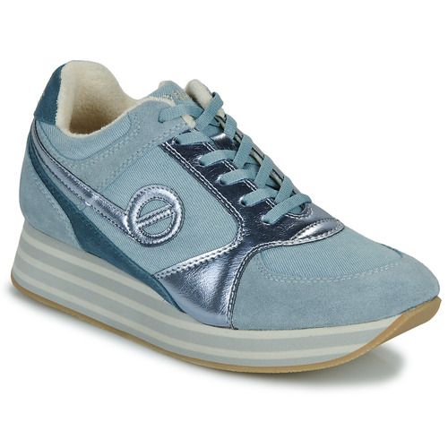 Sneakers basse Donna No Name PARKO JOGGER W Blu, eleganti e comode, perfette per ogni occasione. Design moderno e materiali di alta qualità, ideali per un look alla moda. Acquista ora le tue PARKO JOGGER W blu e completa il tuo outfit.