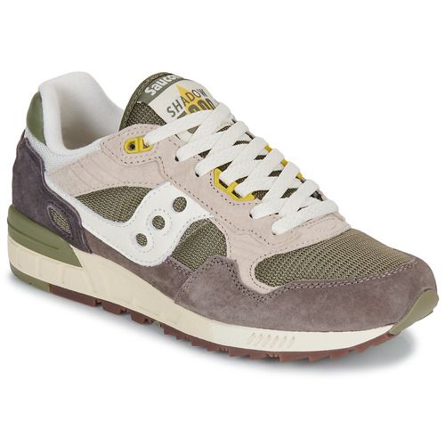 Sneakers basse Saucony SHADOW 5000 Kaki per donna: eleganza e comfort uniti in un design moderno. Ideali per il tempo libero e le attività quotidiane, queste sneakers offrono una calzata perfetta e un look trendy. Acquista ora le Saucony SHADOW 5000 Kaki e completa il tuo stile con un tocco sportivo!