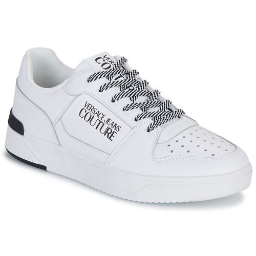 Sneakers Uomo Versace Jeans Couture YA3SJ5 Bianco – Eleganti e alla moda, queste sneakers bianche combinano comfort e stile. Realizzate con materiali di alta qualità, le Versace Jeans Couture YA3SJ5 sono perfette per un look casual-chic. Ideali per ogni occasione, offrono una calzata perfetta e un design distintivo. Acquista ora le sneakers Versace Jeans Couture YA3SJ5 Bianco per un tocco di classe nel tuo guardaroba.