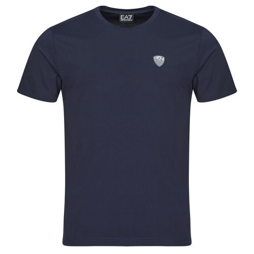 T-shirt uomo Emporio Armani EA7 TRAIN PREMIUM SHIELD TEE 8NPT16 in colore marine, maniche corte, ideale per un look sportivo e alla moda. Realizzata con materiali di alta qualità, offre comfort e stile per ogni occasione. Perfetta per attività sportive o per il tempo libero. Acquista ora la tua T-shirt Emporio Armani EA7 e aggiungi un tocco di eleganza al tuo guardaroba.