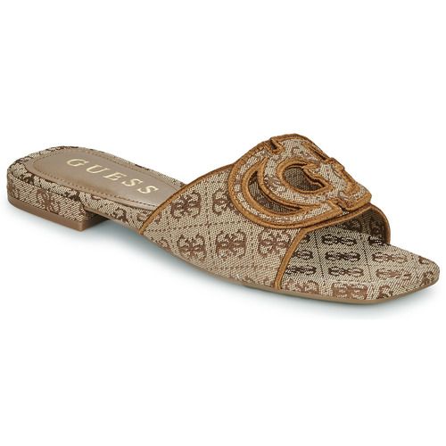Ciabatta Donna Guess TARISHA in pelle, elegante e versatile, con dettagli raffinati e suola comoda. Perfetta per ogni occasione, ideale per il tuo stile quotidiano. Acquista ora la Guess TARISHA per un look alla moda e confortevole!