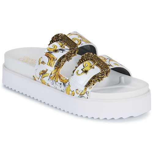 Ciabatta Donna Versace Jeans Couture modello VA3SM1 in multicolore, elegante e alla moda, ideale per un look casual e trendy. Realizzata con materiali di alta qualità, questa ciabatta offre comfort e stile, perfetta per ogni occasione estiva. Scopri la collezione esclusiva Versace Jeans Couture e aggiungi un tocco di classe al tuo guardaroba!