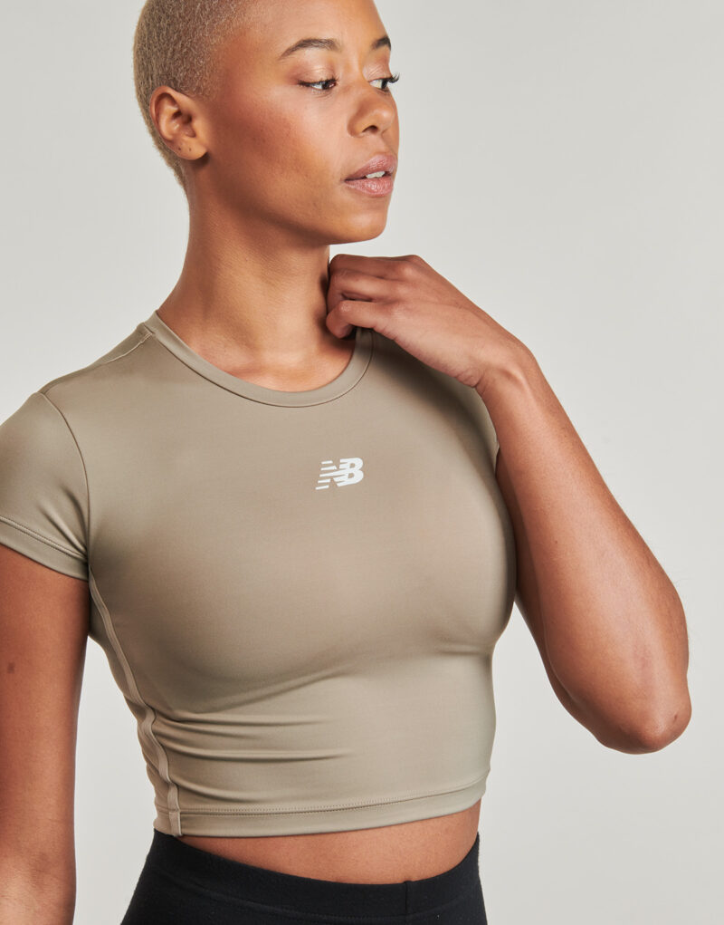 T-shirt New Balance NB Harmony Fitted T-Shirt Beige T-shirt maniche corte Donna - 5
