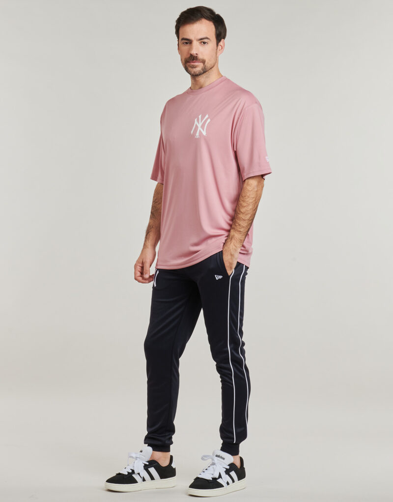 T-shirt New Era LEAGUE ESSENTIALS TEE NEW YORK YANKEES Rosa T-shirt maniche corte Uomo - 3