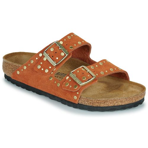 Ciabatta donna BIRKENSTOCK Arizona Rivet LEVE in colore Dark Rust Marrone, con design elegante e contemporaneo, perfetta per il comfort quotidiano. Ideale per la stagione primaverile ed estiva, offre un supporto ottimale per i piedi. Acquista ora per un look alla moda e una comodità senza pari.