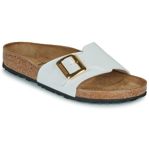 Ciabatta da donna BIRKENSTOCK Catalina CB BF Patent White in bianco, realizzata in materiale patent lucido. Scarpe eleganti e comode, ideali per la stagione estiva. Perfette per ogni occasione, offrono un'ottima ammortizzazione e supporto. Design moderno e versatile, ideale per completare il tuo look. Disponibili in diverse taglie.
