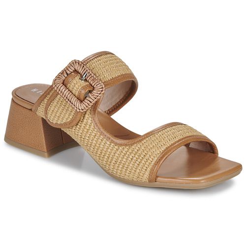 Ciabatta donna Hispanitas DALLAS-RHV25409 in tonalità beige, con design elegante e dettagli raffinati, perfetta per un comfort quotidiano e per completare il tuo look estivo. Ideale per donne che cercano stile e comodità. Disponibile in variabili di dimensione.
