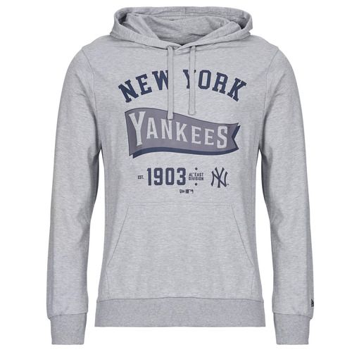 Felpa uomo New Era MLB Pennant Graphic Hoodie New York Yankees grigio, ideale per gli appassionati di baseball. Questo hoodie offre comfort e stile, presentando il logo iconico dei New York Yankees. Perfetto per un look casual e sporty, è un must-have per gli amanti delle squadre sportive e della moda streetwear. Disponibile online per gli entusiasti del merchandise MLB.