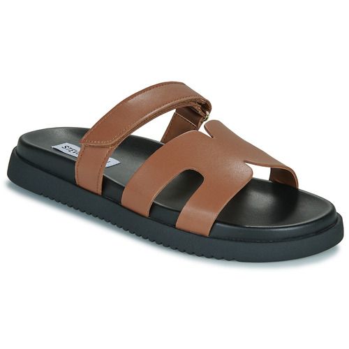 Ciabatta Donna Steve Madden MISSILE Marrone, elegante e comoda, perfetta per l'estate. Realizzata in materiale di alta qualità, questa ciabatta offre uno stile alla moda e un comfort ottimale per il tuo look quotidiano. Ideale per abbinamenti casual e versatili, perfetta per passeggiate e momenti di relax. Scegli la ciabatta Steve Madden MISSILE Marrone per aggiungere un tocco di classe al tuo guardaroba.