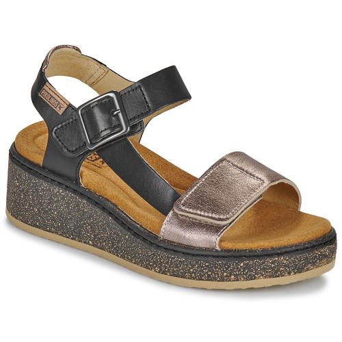 Sandali Pikolinos ALZIRA W9D Nero per donna, eleganti e comodi, ideali per l'estate. Realizzati con materiali di alta qualità, offrono un design moderno e versatile, perfetti per abbinamenti casual e chic. Acquista ora i tuoi sandali Pikolinos ALZIRA W9D per un look raffinato e alla moda.