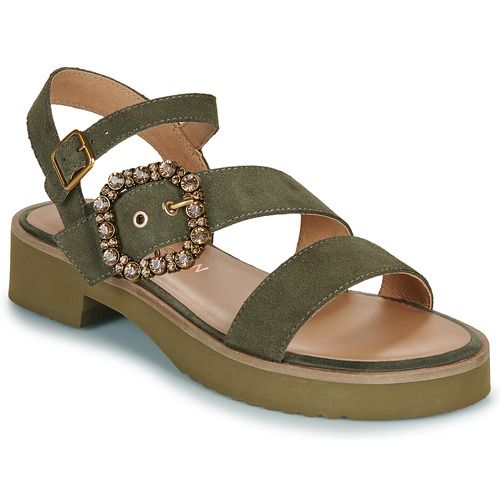 "Sandali donna Karston VALANCIA in color kaki, eleganti e comodi, perfetti per ogni occasione estiva. Design alla moda con dettagli raffinati, ideali per completare il tuo look. Acquista ora e scopri il massimo del comfort e dello stile con i sandali Karston VALANCIA!"