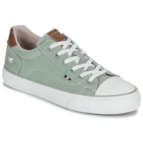 Sneakers basse Mustang 1272307 Verde per Donna, eleganti e comode, perfette per ogni occasione. Realizzate in materiali di alta qualità, queste sneakers offrono stile e comfort. Compra ora le Mustang 1272307 Verde e completa il tuo look con un tocco di classe.