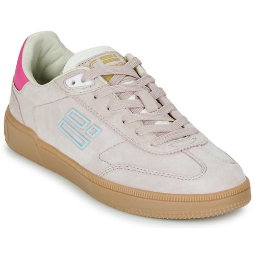 Sneakers basse D.Franklin 387 REBEL Rosa per donna, eleganti e alla moda, ideali per un look casual e trendy. Perfette per il tempo libero e per abbinamenti giornalieri, queste scarpe offrono comfort e stile. Scegli il tuo paio di sneakers D.Franklin 387 REBEL Rosa e completa il tuo outfit con queste calzature versatili. Spedizioni rapide e qualità garantita.