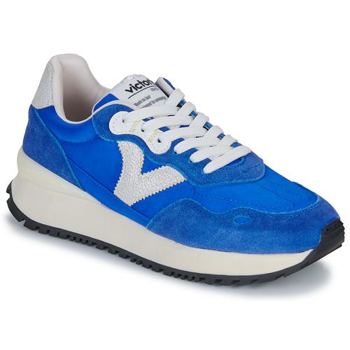 Sneakers basse Victoria VIENTO NYLON SERRAJE Blu per donna, eleganti e versatili, adatte a ogni occasione. Perfette per un look casual e trendy, queste scarpe offrono comfort e stile. Scopri la qualità dei materiali e il design moderno delle sneakers Victoria. Adatte per la primavera e l'estate, completano il tuo outfit con un tocco di classe. Acquista ora le sneakers basse Victoria VIENTO NYLON SERRAJE Blu e distinguiti con stile!