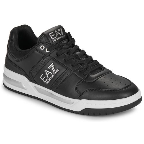 Sneakers basse Emporio Armani EA7 X8X234 in color nero per donna, eleganti e versatili, ideali per un look casual e alla moda. Alte prestazioni e comfort garantito, perfette per ogni occasione. Acquista ora le sneaker Emporio Armani EA7 X8X234 per completare il tuo guardaroba.
