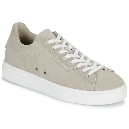 Sneakers Uomo Armani Exchange XUX253 in pelle bianca con dettagli blu e rossi, ideali per un look casual e alla moda. Perfette per ogni occasione, queste scarpe offrono comfort e stile. Scopri il design unico e la qualità del marchio Armani Exchange, perfette per gli amanti della moda. Acquista ora le Sneakers Uomo XUX253 per un tocco di eleganza nel tuo guardaroba!