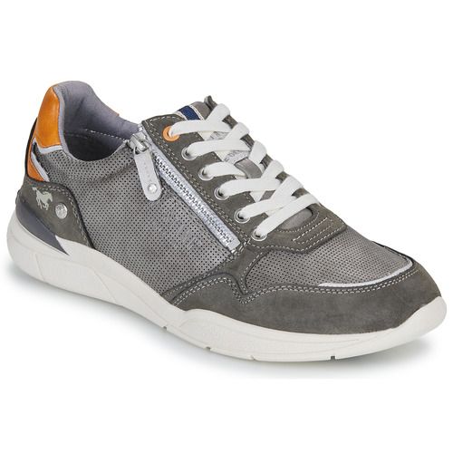Sneakers Uomo Mustang 4138309 Verde - Stile e comfort con queste sneakers verdi di Mustang, perfette per un look casual e alla moda. Ideali per ogni occasione, queste scarpe combinano qualità e design contemporaneo, rendendole un must-have per gli amanti della moda.