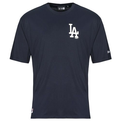 T-shirt uomo New Era LEAGUE ESSENTIALS TEE LOS ANGELES DODGERS nera, maniche corte, ideale per gli appassionati di baseball e moda streetwear. Perfetta per un look casual e sportivo, questa maglietta unisce comfort e stile, rendendola un must-have per gli outfit estivi. Disponibile online per gli amanti del merchandise dei Los Angeles Dodgers.