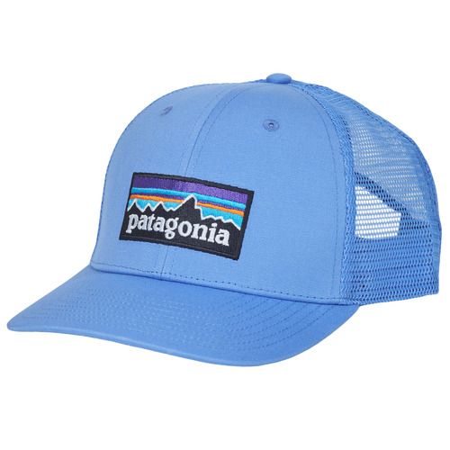Cappellino Uomo Patagonia P-6 LOGO TRUCKER HAT Blu, ideale per un look casual e alla moda. Questo cappellino offre comfort e stile, perfetto per attività all'aperto, escursioni e usarlo nella vita quotidiana. Realizzato con materiali di alta qualità, il design presenta il logo Patagonia distintivo. Ottimo accessorio per uomini che amano la natura e l'avventura. Disponibile ora per aggiungere un tocco di freschezza al tuo guardaroba.