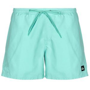 Costume Bermuda da spiaggia uomo Quiksilver EVERYDAY SOLID VOLLEY 15 Blu, ideale per le giornate estive al mare o in piscina. Realizzato in materiali di alta qualità, questo costume offre comfort e stile. Perfetto per gli amanti del surf e delle attività all'aperto, il design elegante e la vestibilità ottimale lo rendono un must-have per la stagione. Acquista ora il tuo Quiksilver EVERYDAY SOLID VOLLEY 15 Blu e preparati all'estate!
